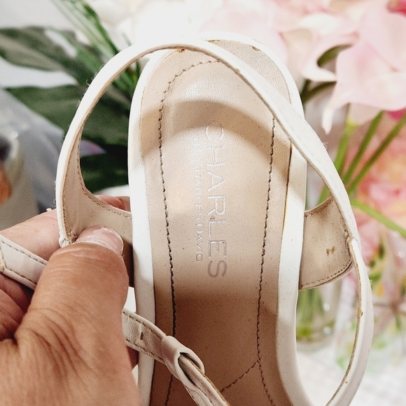 CHARLES David Lemur White Cork Wedges Size 7M - Picture 7 of 9